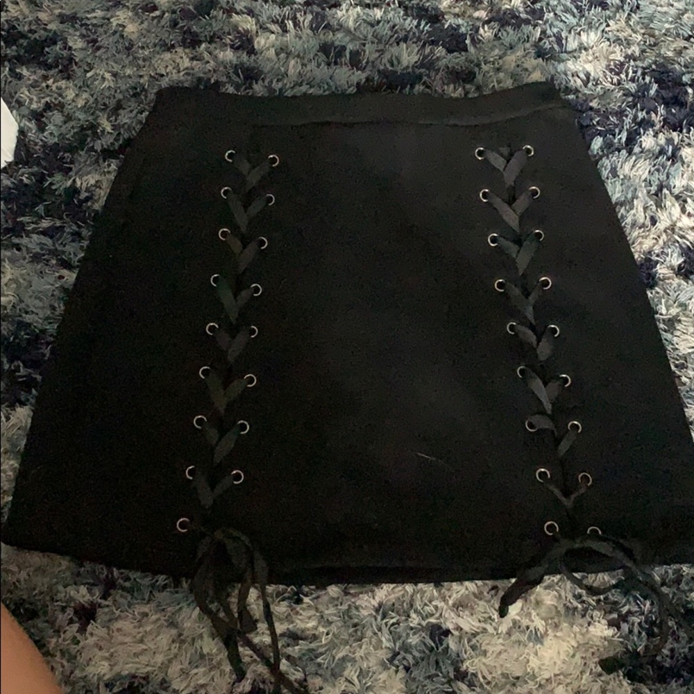 black tie skirt